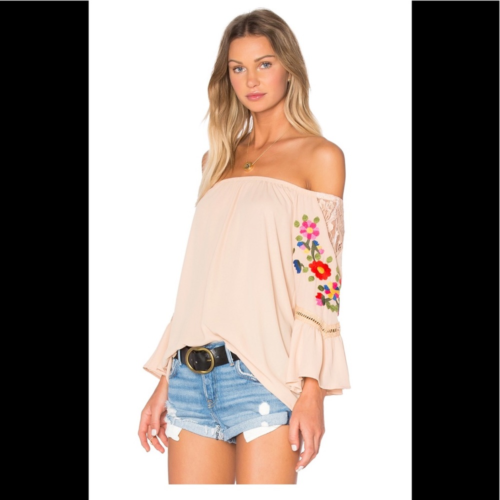 Kacie off the shoulder top in taupe size small